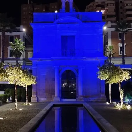 Almansa Shoping & Balcony 3 Bedrooms Center Málaga